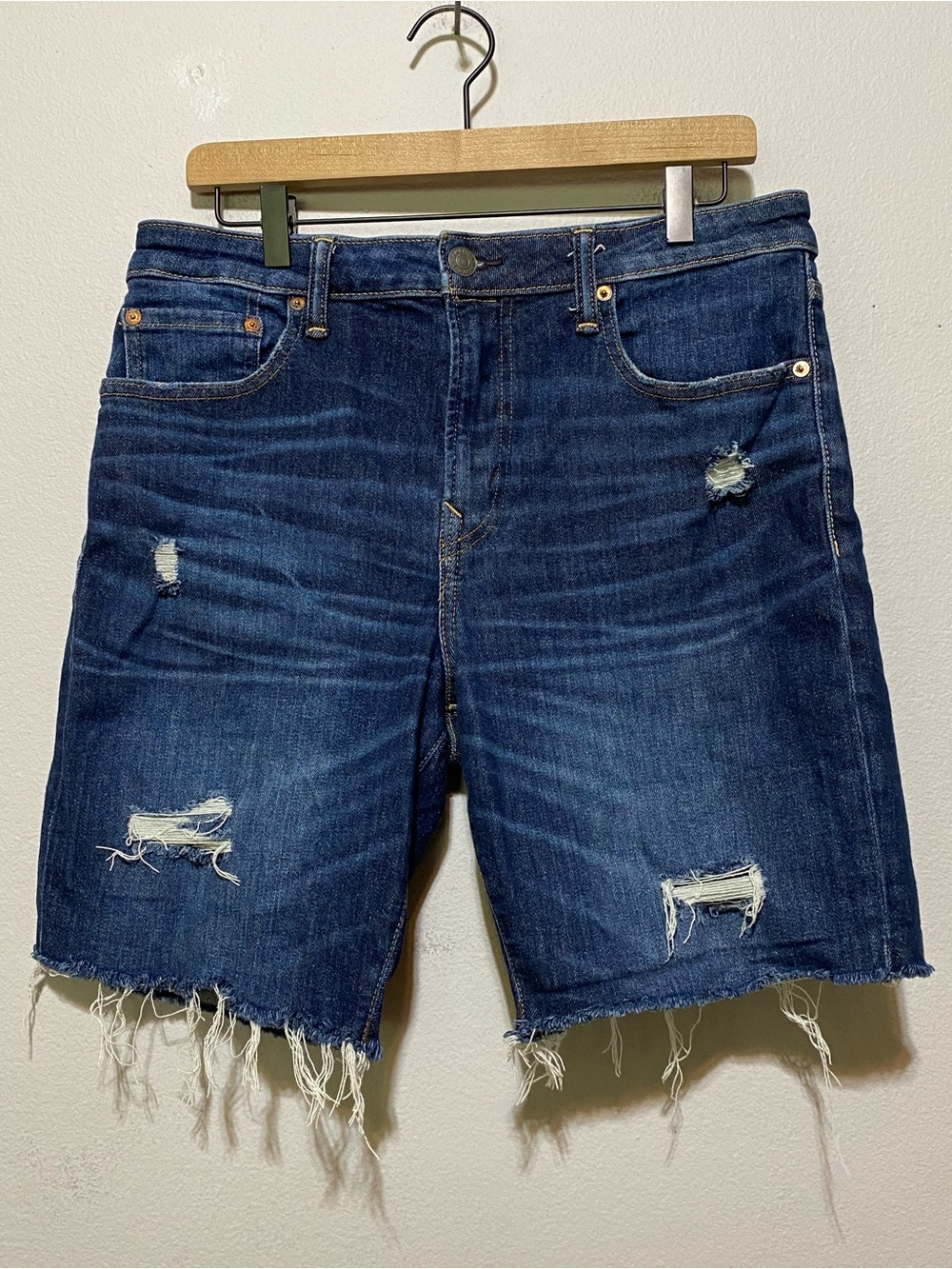 American Eagle Next Level Air FLEX Distressed Blue Denim Shorts Men's 31